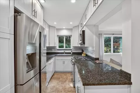 Kitchen - 1400 Dolphin Dr, Aptos, CA 95003 photo 2 of 4