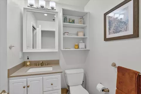 Bath - 1400 Dolphin Dr, Aptos, CA 95003 photo 4 of 5
