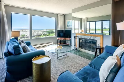 2661 Beach Rd P-75, Watsonville, CA 95076