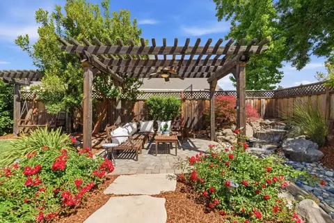 Exterior - 1007 Howard Ave, Gilroy, CA 95020 photo 5 of 22