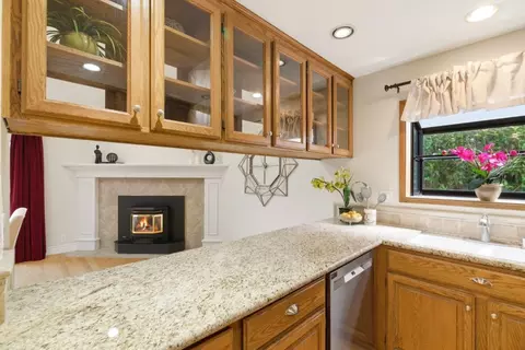 Kitchen - 1007 Howard Ave, Gilroy, CA 95020 photo 2 of 5