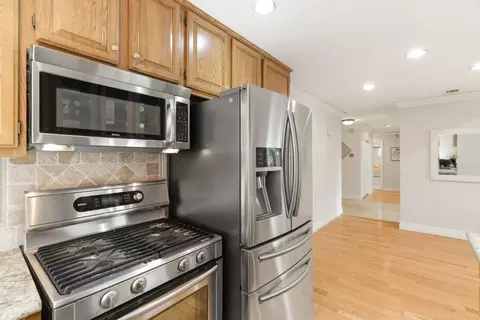 Kitchen - 1007 Howard Ave, Gilroy, CA 95020 photo 5 of 5
