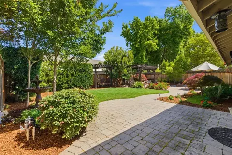 Exterior - 1007 Howard Ave, Gilroy, CA 95020 photo 13 of 22