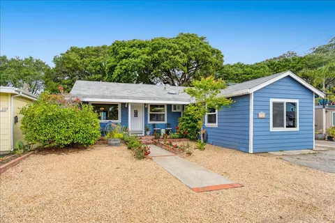 735 Eaton St, Santa Cruz, CA 95062