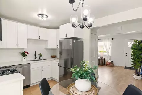 Kitchen - 640 Heather Ct, Pacifica, CA 94044 photo 2 of 3