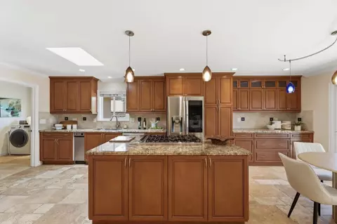 1484 Bird Ave, San Jose, CA 95125