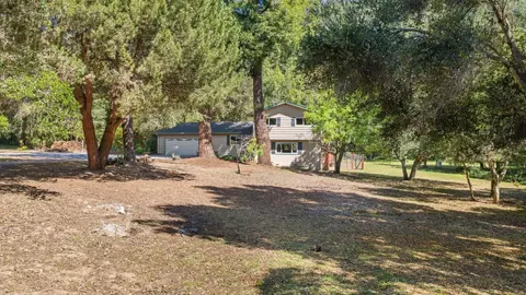 3498 Soquel San Jose Rd, Soquel, CA 95073