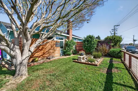 Exterior - 502 E Beach St, Watsonville, CA 95076 photo 7 of 21