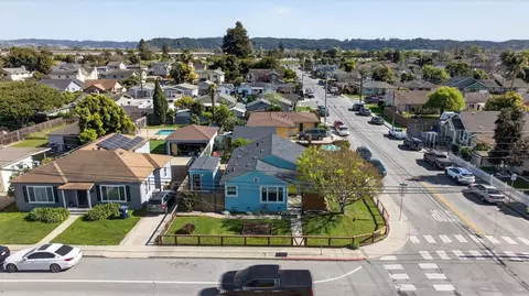 View/Area - 502 E Beach St, Watsonville, CA 95076 photo 1 of 7