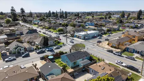View/Area - 502 E Beach St, Watsonville, CA 95076 photo 5 of 7