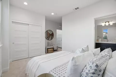 3806 Pyramid Way, Mountain View, CA 94043 photo 19