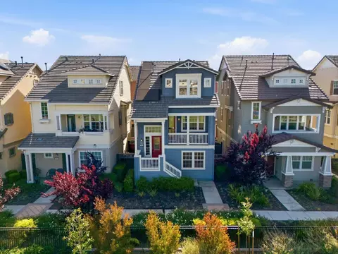 3806 Pyramid Way, Mountain View, CA 94043