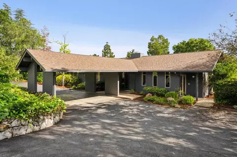 25845 Springhill Dr, Los Altos Hills, CA 94022