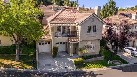 39 Arroyo View Cir, Belmont, CA 94002