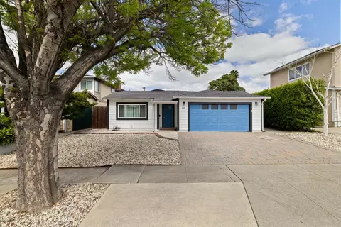 227 Lippert Ave, Fremont, CA 94539