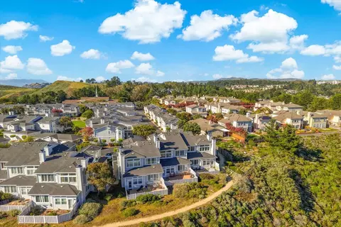 View/Area - 129 Outlook Cir, Pacifica, CA 94044 photo 7 of 10