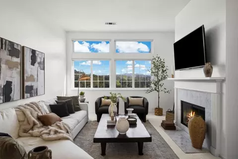 Living - 129 Outlook Cir, Pacifica, CA 94044 photo 1 of 8