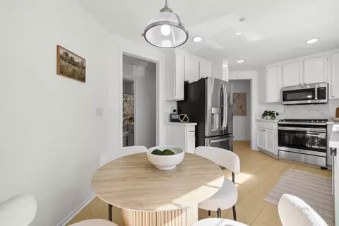 Dining - 129 Outlook Cir, Pacifica, CA 94044 photo 4 of 4