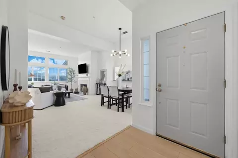 Entry Way - 129 Outlook Cir, Pacifica, CA 94044 photo 2 of 3