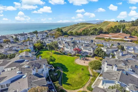 View/Area - 129 Outlook Cir, Pacifica, CA 94044 photo 10 of 10