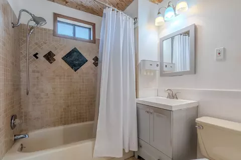 Bath - 164 Pacific, Pacifica, CA 94044 photo 1 of 1