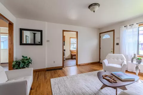 Living - 164 Pacific, Pacifica, CA 94044 photo 3 of 4