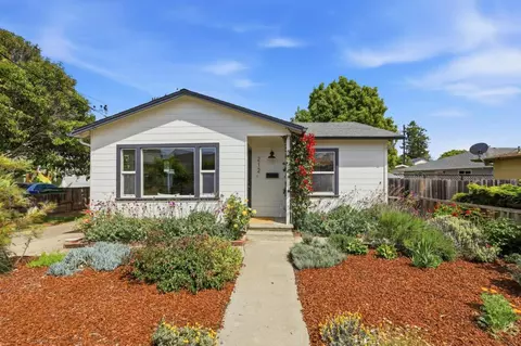 212 Darwin St, Santa Cruz, CA 95062