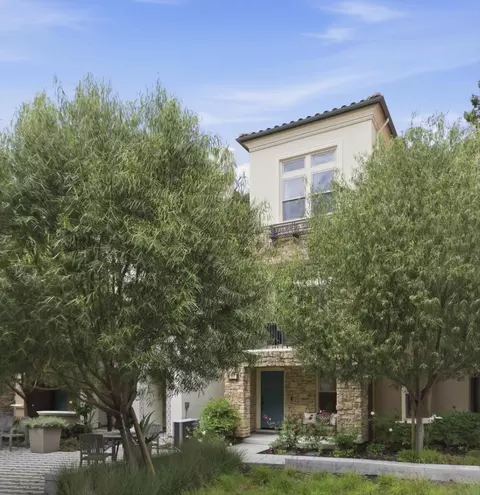 Exterior - 302 Cherokee Loop, Mountain View, CA 94043 photo 3 of 9