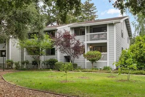 938 Clark 49, Mountain View, CA 94040