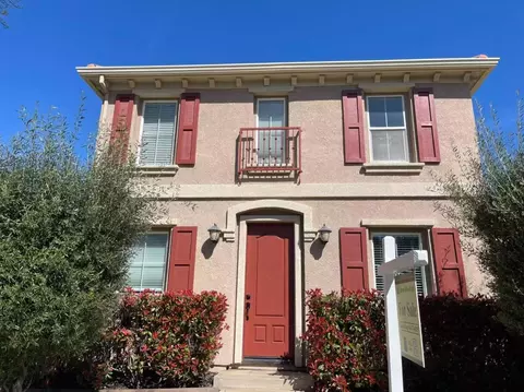 311 W Fauna Ave, Mountain House, CA 95391