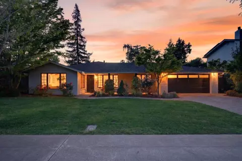 2734 Doverton Sq, Mountain View, CA 94040