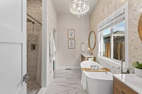 Bath - 1185 Normandy Dr, Campbell, CA 95008 photo 9 of 12