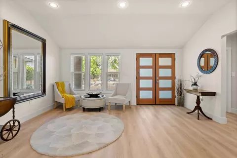 Entry Way - 1185 Normandy Dr, Campbell, CA 95008 photo 1 of 3