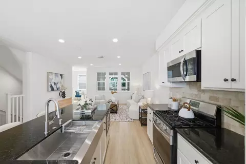 Kitchen - 283 Wild Rose Way, Milpitas, CA 95035 photo 4 of 6