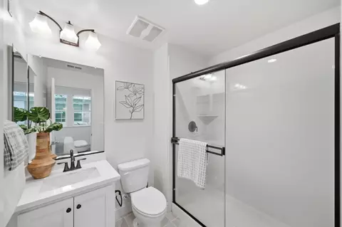 Bath - 283 Wild Rose Way, Milpitas, CA 95035 photo 1 of 3