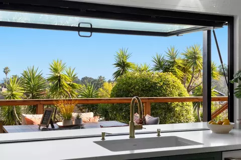 Kitchen - 210 Thunderbird Dr, Aptos, CA 95003 photo 6 of 16