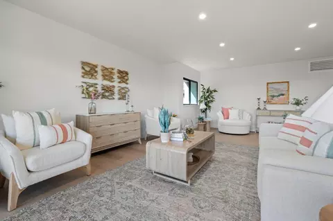 Living - 210 Thunderbird Dr, Aptos, CA 95003 photo 5 of 10