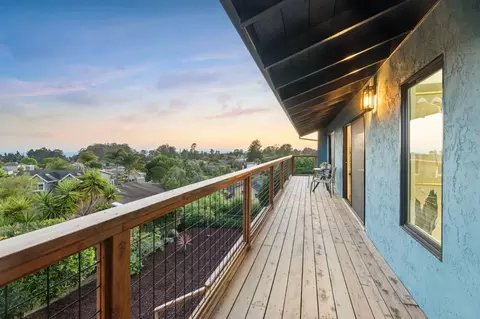 Exterior - 210 Thunderbird Dr, Aptos, CA 95003 photo 3 of 27
