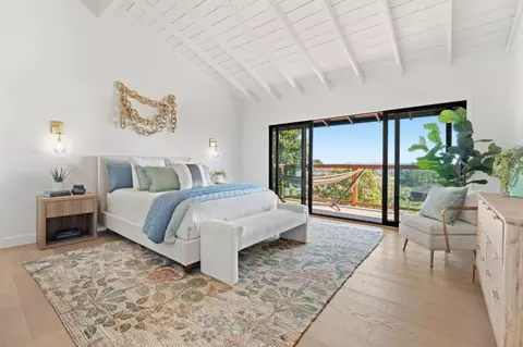 Bedroom - 210 Thunderbird Dr, Aptos, CA 95003 photo 4 of 11