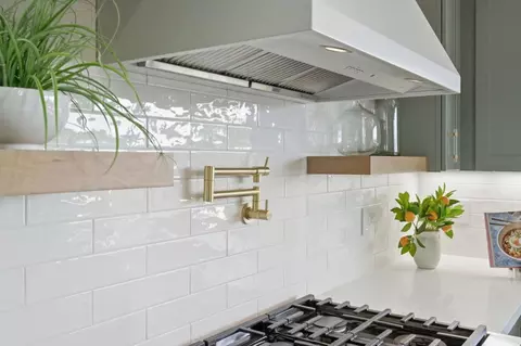 Kitchen - 210 Thunderbird Dr, Aptos, CA 95003 photo 14 of 16