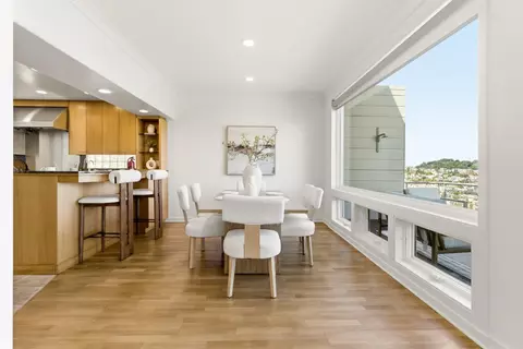 Dining - 601 Corbett Ave, San Francisco, CA 94114 photo 2 of 3