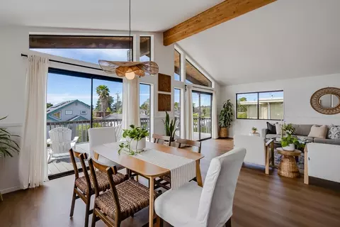 Dining - 524 Middlefield Dr, Aptos, CA 95003 photo 2 of 3