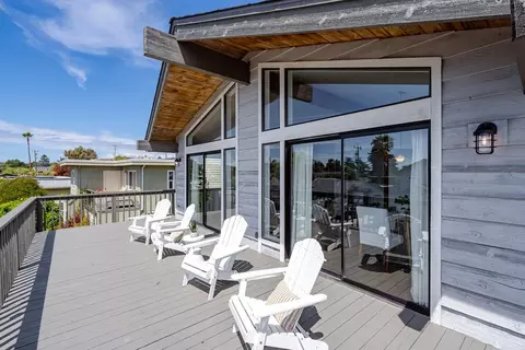 Exterior - 524 Middlefield Dr, Aptos, CA 95003 photo 5 of 13