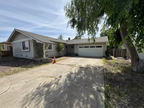 4867 Little Branham Ln, San Jose, CA 95124
