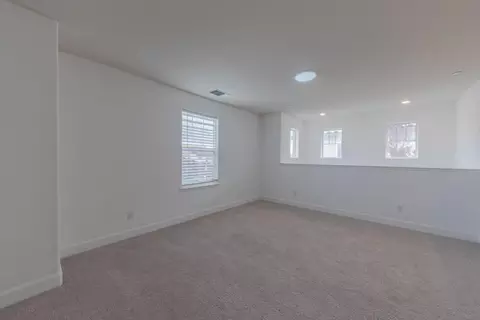 1073 Sardinia Dr, Salinas, CA 93905 photo 26