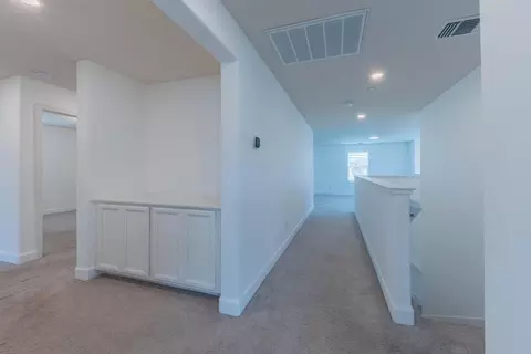 1073 Sardinia Dr, Salinas, CA 93905 photo 25