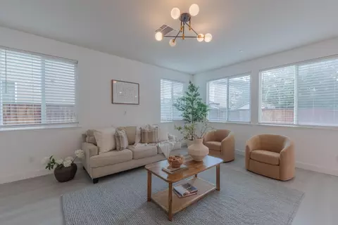 1073 Sardinia Dr, Salinas, CA 93905 photo 21