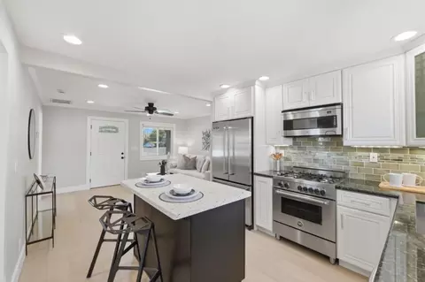 Kitchen - 207 E Rincon Ave, Campbell, CA 95008 photo 8 of 12