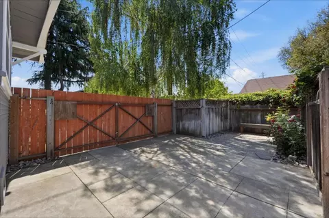 Exterior - 207 E Rincon Ave, Campbell, CA 95008 photo 8 of 15