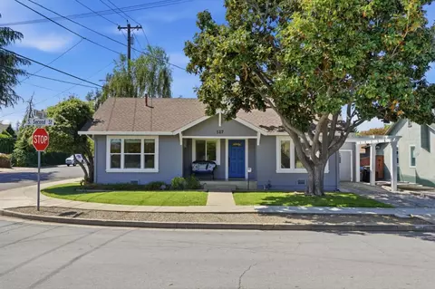 Exterior - 207 E Rincon Ave, Campbell, CA 95008 photo 2 of 15